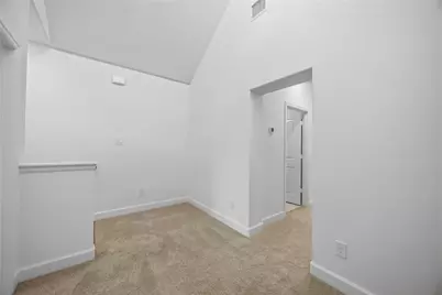 5676 Nolda Street, Houston, TX 77007 - Photo 25