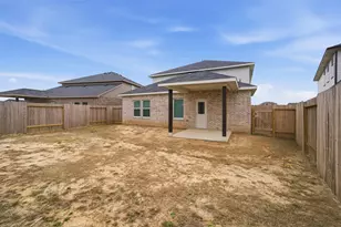 2618 Rose Quartz Dr, Texas City, TX 77591 - Photo 5