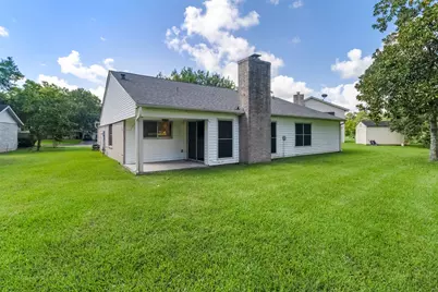 210 Pecan Valley Court, Friendswood, TX 77546 - Photo 31