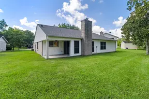 210 Pecan Valley Ct, Friendswood, TX 77546 - Photo 31