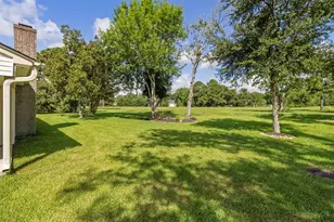 210 Pecan Valley Ct, Friendswood, TX 77546 - Photo 25