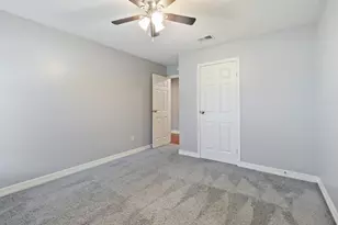 210 Pecan Valley Ct, Friendswood, TX 77546 - Photo 23