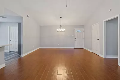 210 Pecan Valley Court, Friendswood, TX 77546 - Photo 5
