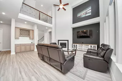 10015 Crescent Wood Drive, Missouri City, TX 77459 - Photo 7