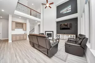 10015 Crescent Wood Dr, Missouri City, TX 77459 - Photo 7