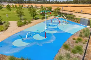 15871 Berry Hl Dr, Conroe, TX 77303 - Photo 17