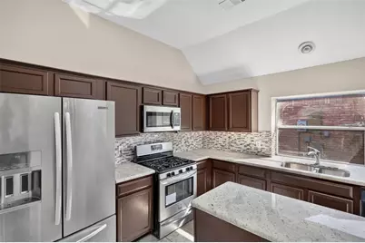 15627 Rosewood Hill Court, Sugar Land, TX 77498 - Photo 17