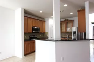13719 View Meadow Ln, Houston, TX 77034 - Photo 9