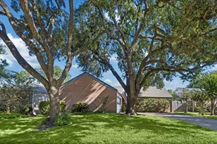 11510 Overbrook Ln, Houston, TX 77077 - Photo 1