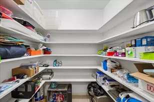 11510 Overbrook Ln, Houston, TX 77077 - Photo 15