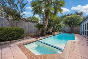 11510 Overbrook Ln, Houston, TX 77077 - Photo 23