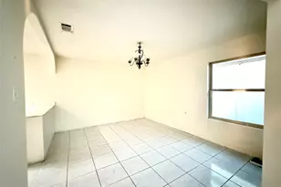 3918 Summit Valley Dr, Houston, TX 77082 - Photo 5