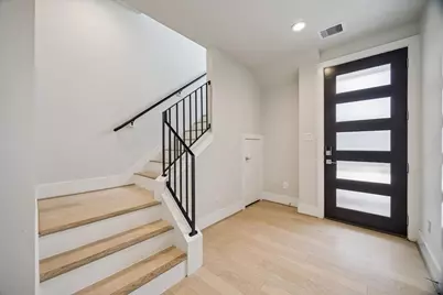 834 Fisher Street #C, Houston, TX 77018 - Photo 3