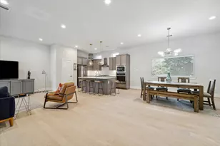 834 Fisher St, Houston, TX 77018 - Photo 5