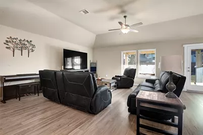 15015 Old Horseshoe Lake Drive, Cypress, TX 77433 - Photo 7