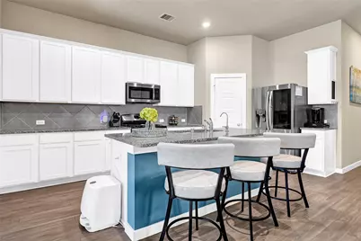 15015 Old Horseshoe Lake Drive, Cypress, TX 77433 - Photo 9