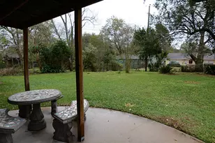 9629 Panola Way, Houston, TX 77055 - Photo 17