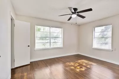 9629 Panola Way, Houston, TX 77055 - Photo 9