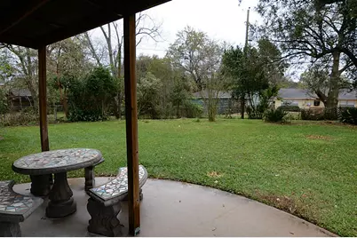 9629 Panola Way, Houston, TX 77055 - Photo 15