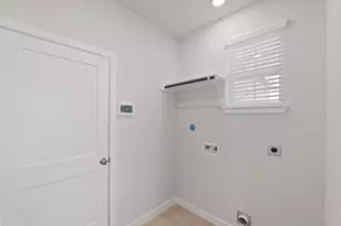 360 Long Br Dr, Dayton, TX 77535 - Photo 21