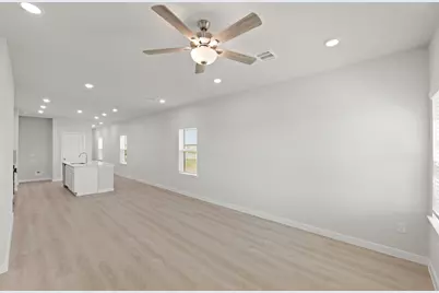360 Long Branch Drive, Dayton, TX 77535 - Photo 9