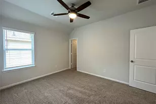 2611 Hoffman Ln, Conroe, TX 77304 - Photo 19