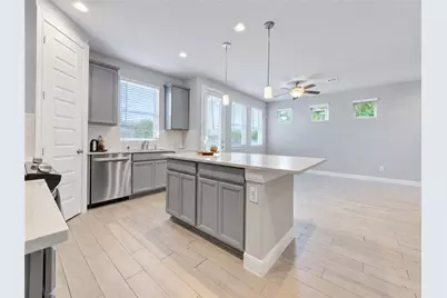 9822 Heritage Run Lane, Houston, TX 77080 - Photo 13