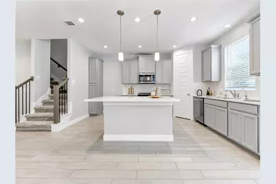 9822 Heritage Run Lane, Houston, TX 77080 - Photo 11