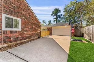 519 Rams Bottom Ct, Spring, TX 77388 - Photo 3