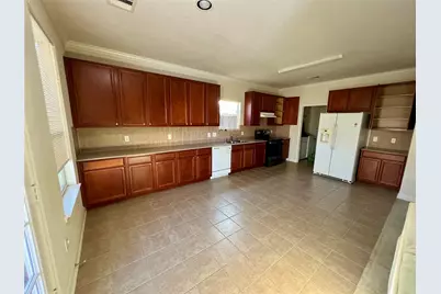 7130 Hollow Cedar Drive, Houston, TX 77049 - Photo 7