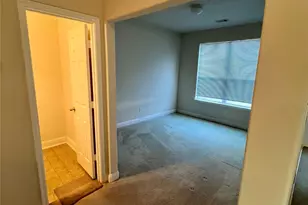 7130 Hollow Cedar Dr, Houston, TX 77049 - Photo 11