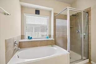 1014 Cedar Lake Ct, Conroe, TX 77384 - Photo 19