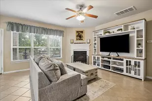 1014 Cedar Lake Ct, Conroe, TX 77384 - Photo 9