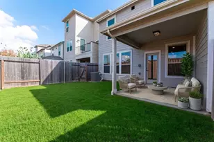 10504 Marston Vineyard Dr, Houston, TX 77025 - Photo 21