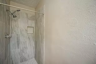 7407 W Fuqua Dr, Houston, TX 77489 - Photo 19