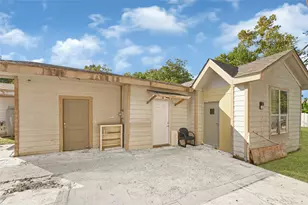 1925 Sunny Dr, Houston, TX 77093 - Photo 23