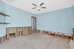 1925 Sunny Dr, Houston, TX 77093 - Photo 19