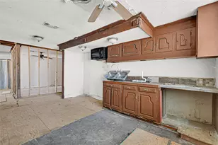 1925 Sunny Dr, Houston, TX 77093 - Photo 17