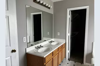 19610 Perth Meadows Court, Katy, TX 77449 - Photo 9