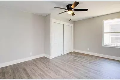509 Adkins Street, Conroe, TX 77301 - Photo 11