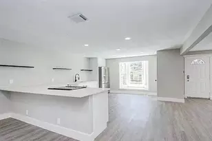 509 Adkins St, Conroe, TX 77301 - Photo 3