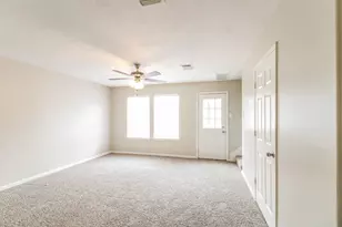 6402 Mountain Pines Ln, Katy, TX 77449 - Photo 5