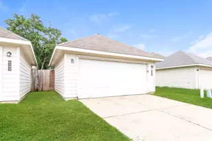 6402 Mountain Pines Ln, Katy, TX 77449 - Photo 15