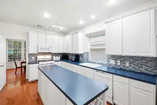 9331 Cantata Ct, Houston, TX 77040 - Photo 9