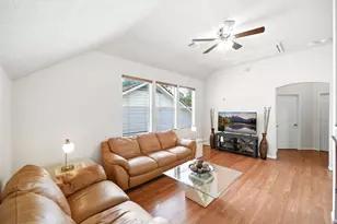 9331 Cantata Ct, Houston, TX 77040 - Photo 23