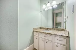 843 W 21st St, Houston, TX 77008 - Photo 19