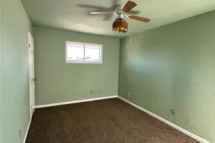 516 Holiday Dr, Galveston, TX 77550 - Photo 9