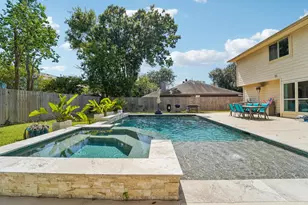 2201 Dublin Dr, League City, TX 77573 - Photo 35