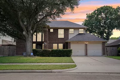 2201 Dublin Drive, League City, TX 77573 - Photo 3