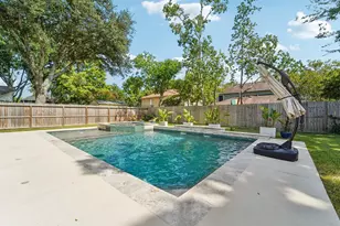 2201 Dublin Dr, League City, TX 77573 - Photo 41